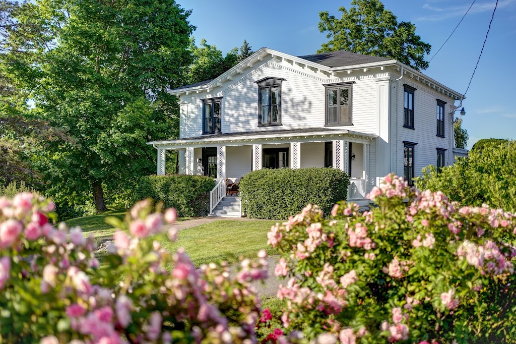 The Evangeline Hotel | 11668 Nova Scotia Trunk 1, Grand Pré, NS B0P 1M0, Canada | Phone: (902) 697-2335