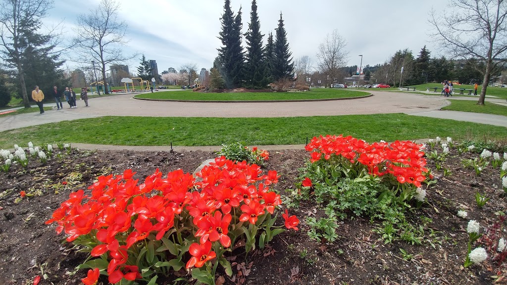 Town Centre Water Spray Park | 1299 Pinetree Way, Coquitlam, BC V3B 4S4, Canada | Phone: (604) 927-6300