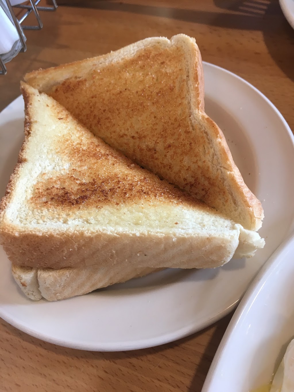 Sunset Grill | 705 Wonderland Rd N, London, ON N6H 0H8, Canada | Phone: (519) 473-1212