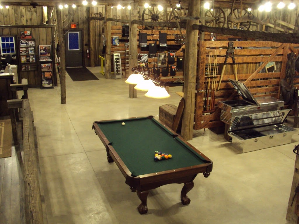 Sundowner Truck Accessories | 30558 Zone Rd 8, Bothwell, ON N0P 1C0, Canada | Phone: (519) 695-2411