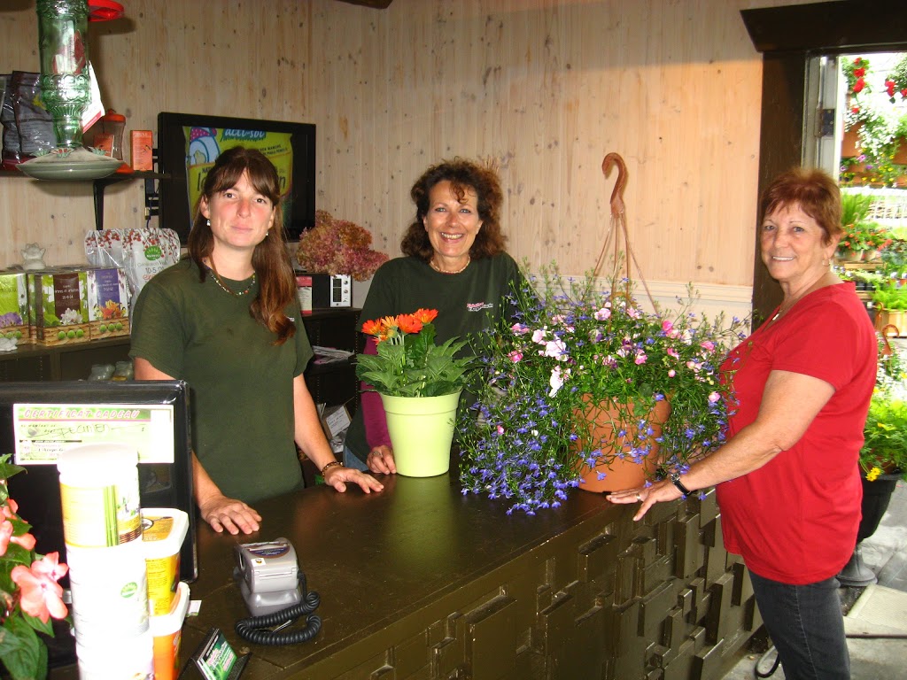 Pépinière LAnge Gardien | 735 Chemin Pierre-Laporte, LAnge-Gardien, QC J8L 0P1, Canada | Phone: (819) 281-1121