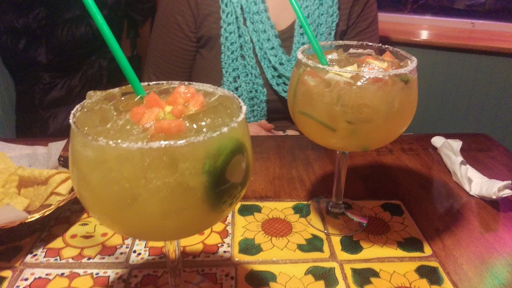 Cancun Restaurant | 8874 Bender Rd # 107, Lynden, WA 98264, USA | Phone: (360) 318-9200