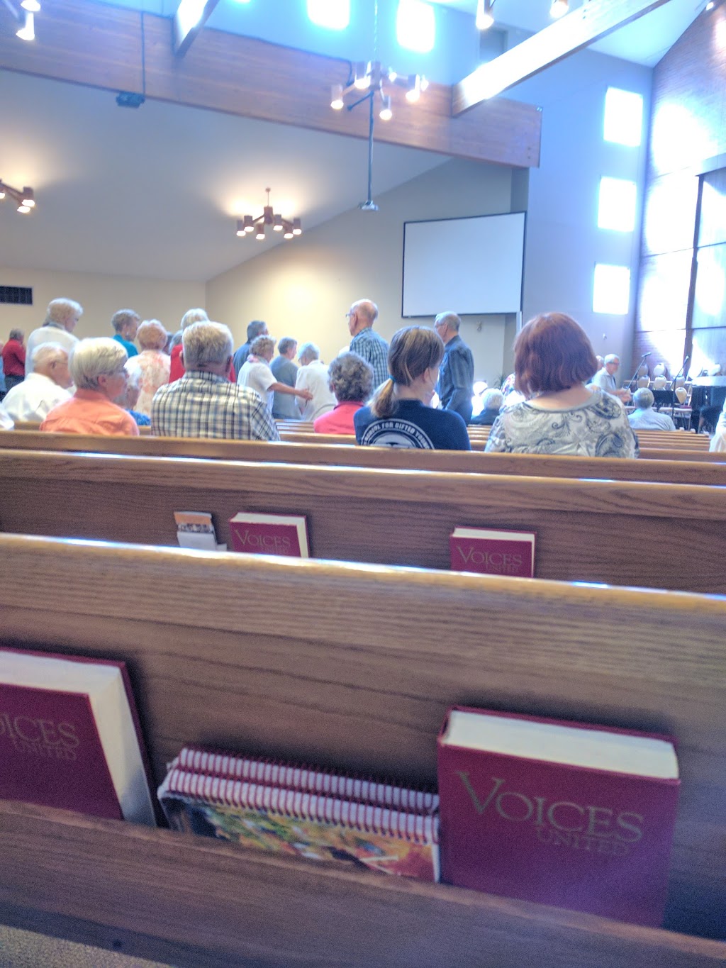 Deer Park United Church | 77 Deerpoint Rd SE, Calgary, AB T2J 6M6, Canada | Phone: (403) 278-8263