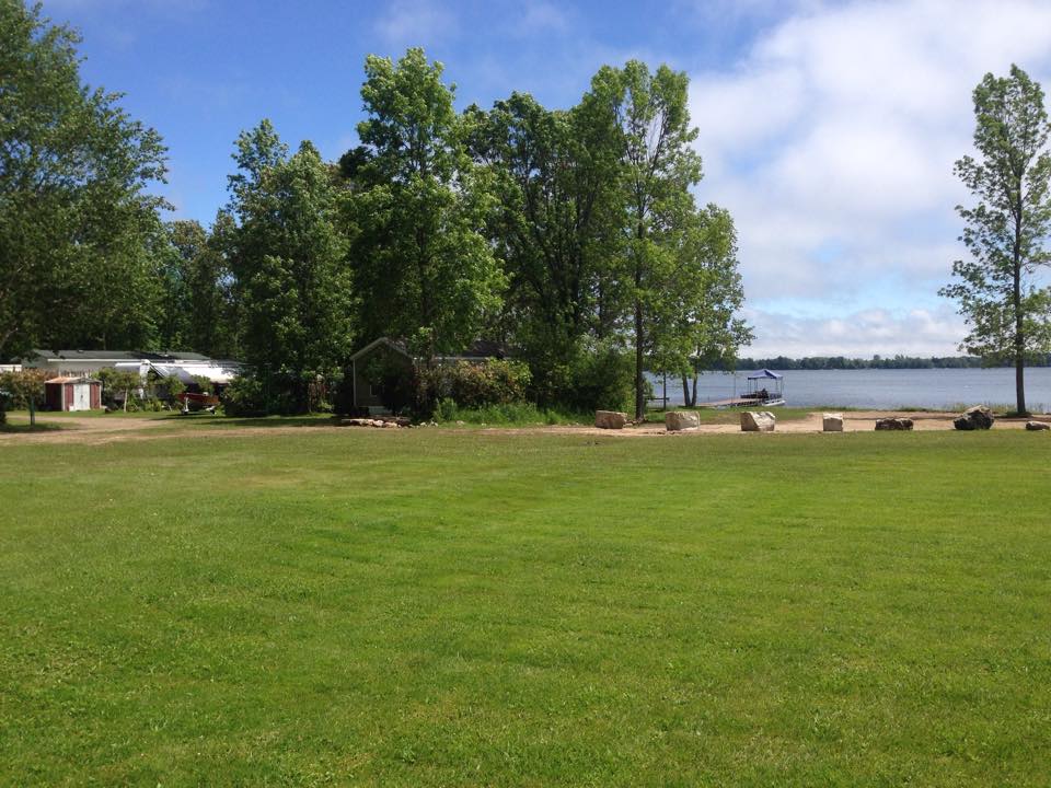 Oliphant Family Campground | 274 Spry Lake Rd, Wiarton, ON N0H 2T0, Canada | Phone: (226) 668-4355