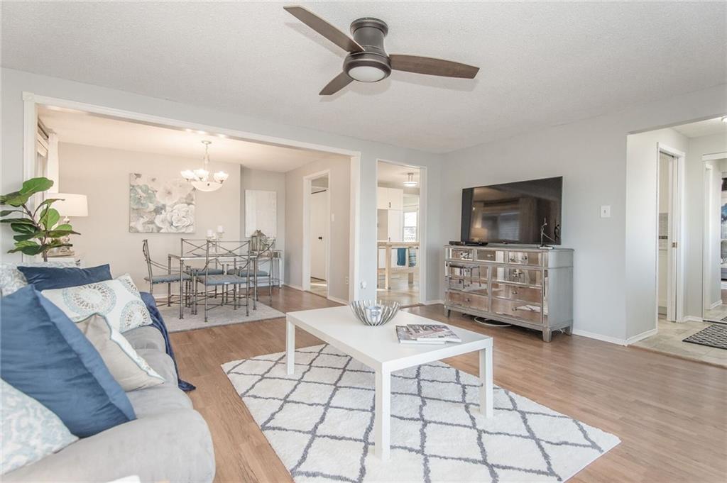 Müve Haus Realty Group | Re/Max Escarpment Realty Inc. | 502 Brant St, Burlington, ON L7R 2G4, Canada | Phone: (905) 631-8118