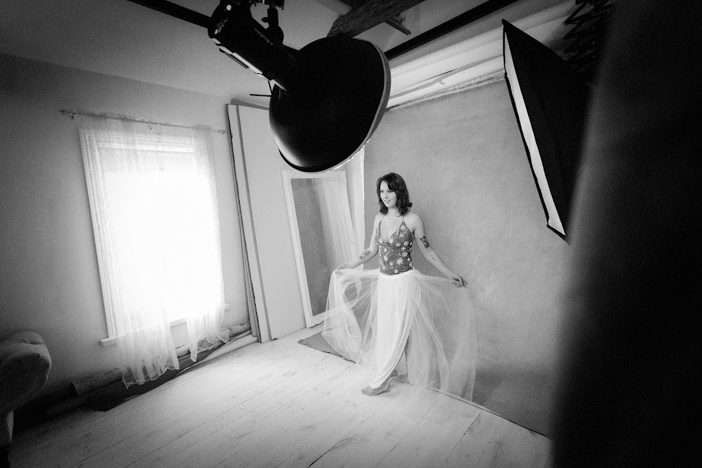 Kaufmann Photography | 2750 Middle Rd, Kingston, ON K7L 5H6, Canada | Phone: (613) 483-6955