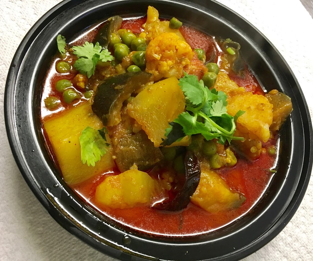 Kirtida Kitchen | 265 Eramosa Rd, Guelph, ON N1E 2M7, Canada | Phone: (519) 766-0055