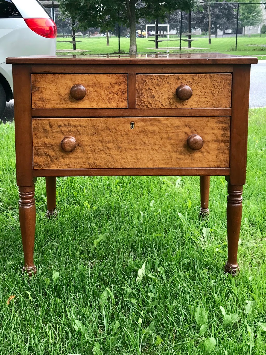 Barriefield Antiques | 242 James St, Kingston, ON K7K 5P5, Canada | Phone: (613) 549-3349
