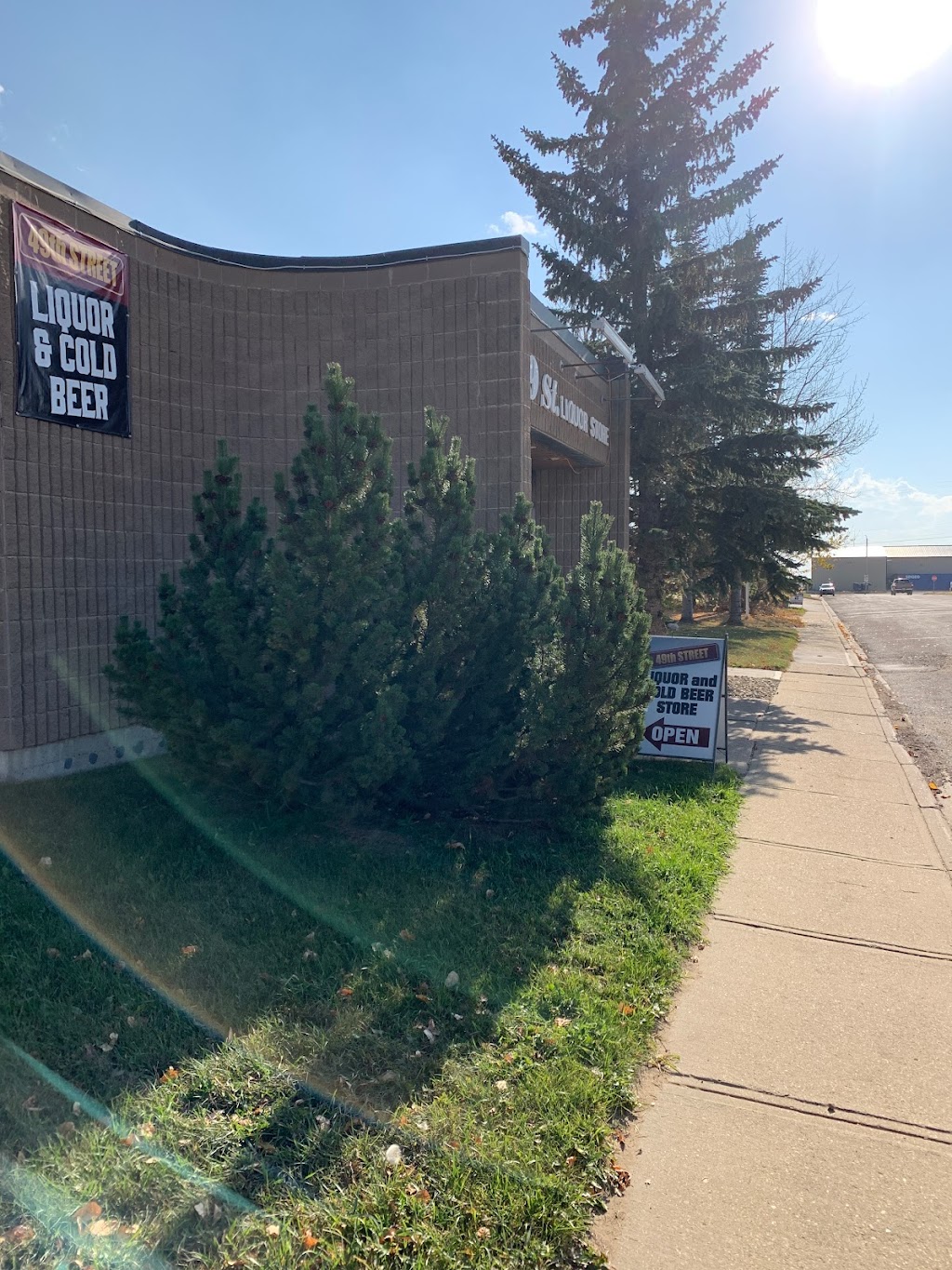 49th St Liquor Store | 5037 49 St, Daysland, AB T0B 1A0, Canada | Phone: (780) 374-3939