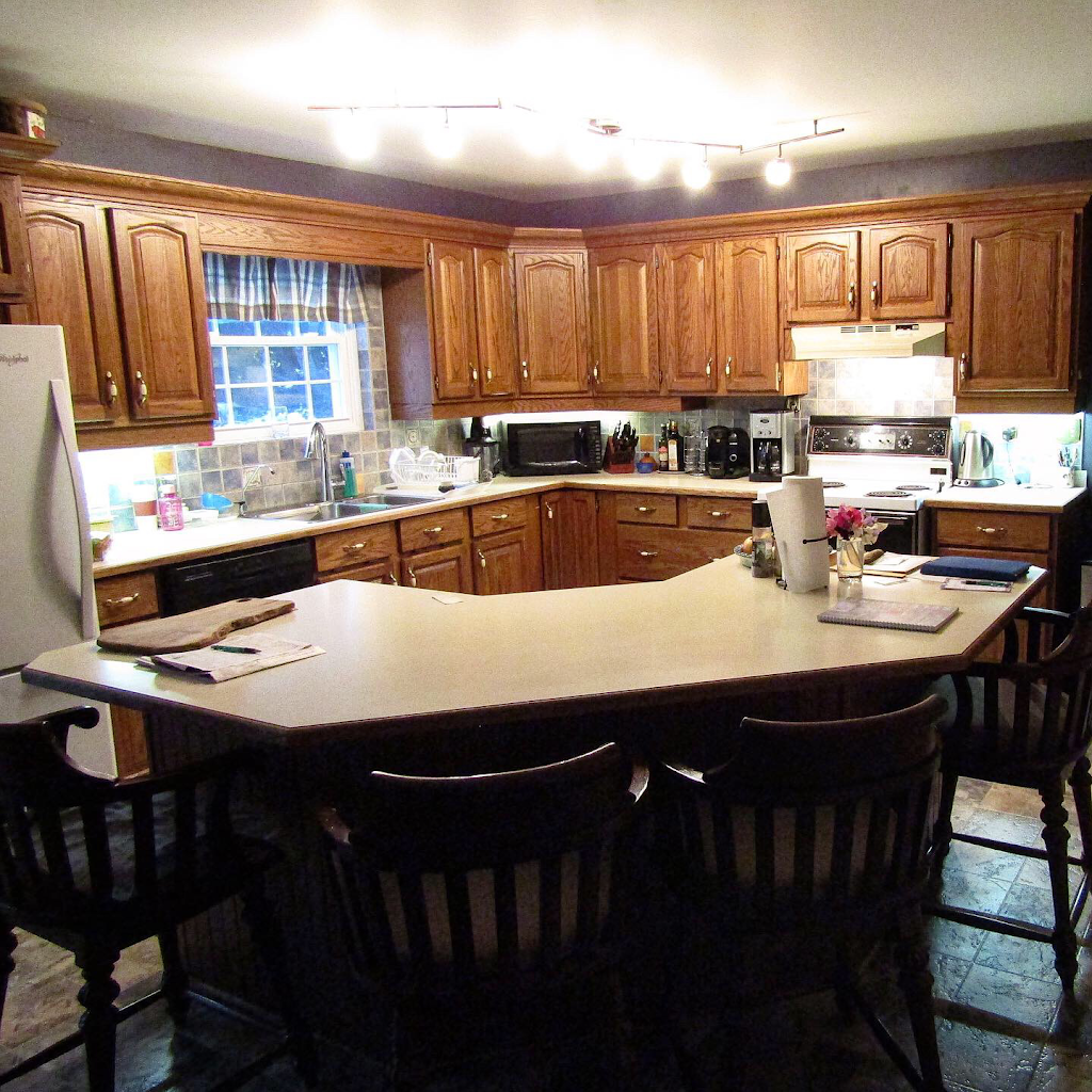 Interior Wood Finishing | 1333 Boundary Rd, Oshawa, ON L1J 6Z7, Canada | Phone: (905) 995-3803