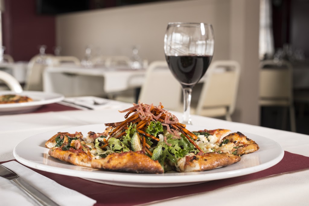 Le Béninois | 7940 QC-112, Disraeli, QC G0N 1E0, Canada | Phone: (418) 449-2770
