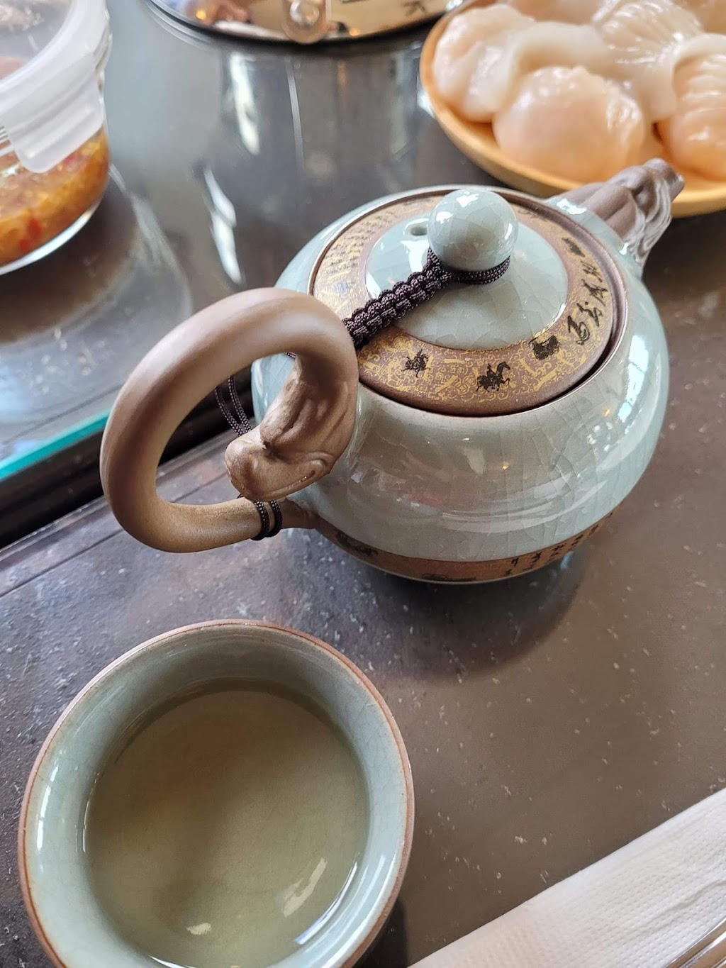 Yangs Hot Pot & Dim Sum | 71 Bridge St, Drumheller, AB T0J 0Y0, Canada | Phone: (403) 823-2239