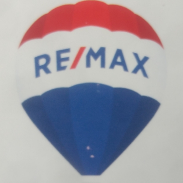 Remax Nobelcorp RealEstate | 4040 Steeles Ave W, Woodbridge, ON L4L 4Y5, Canada | Phone: (416) 984-4914