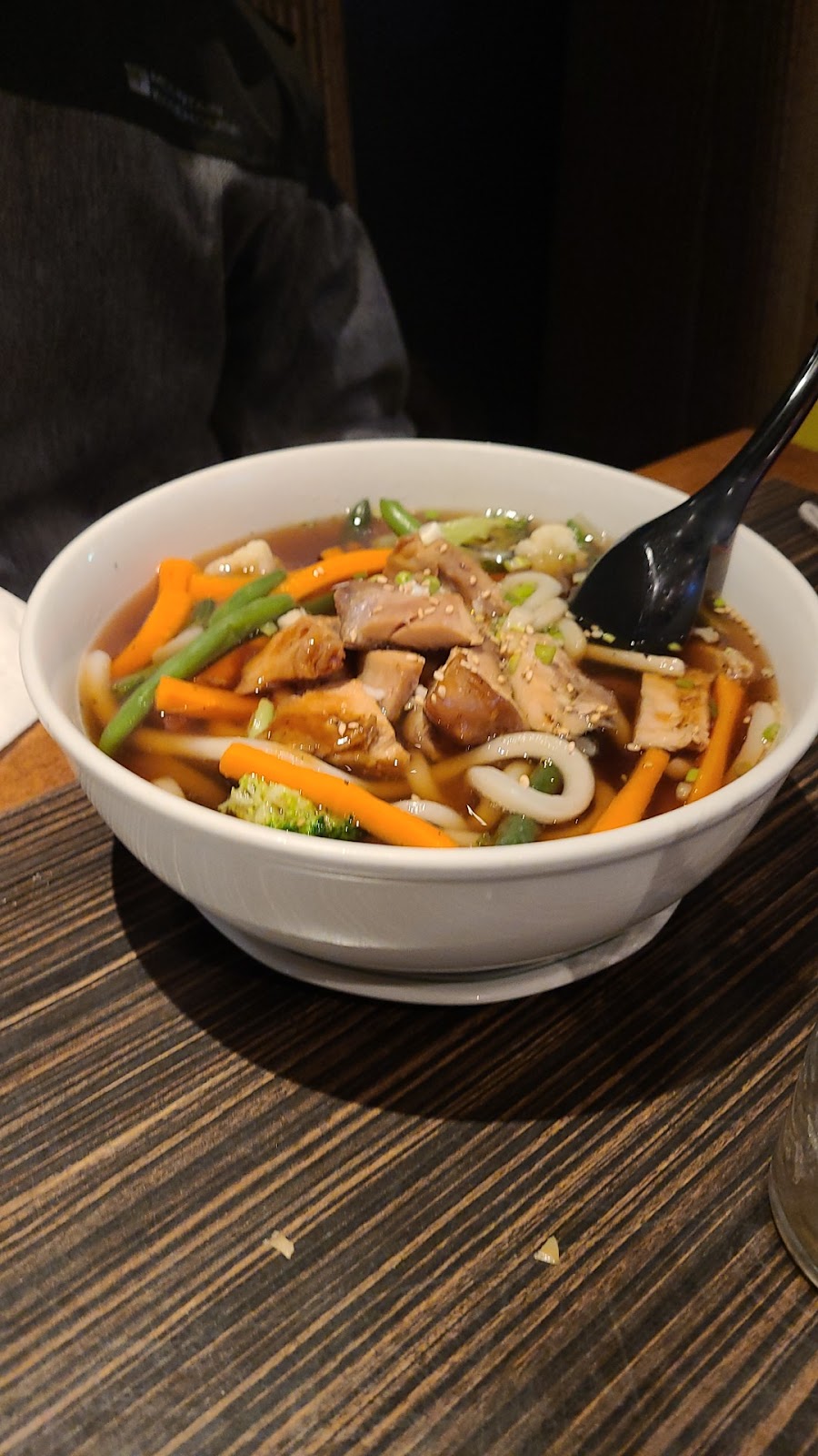 Sumo Lounge | 200 Barclay Parade SW #12M, Calgary, AB T2P 4R4, Canada | Phone: (403) 290-1433
