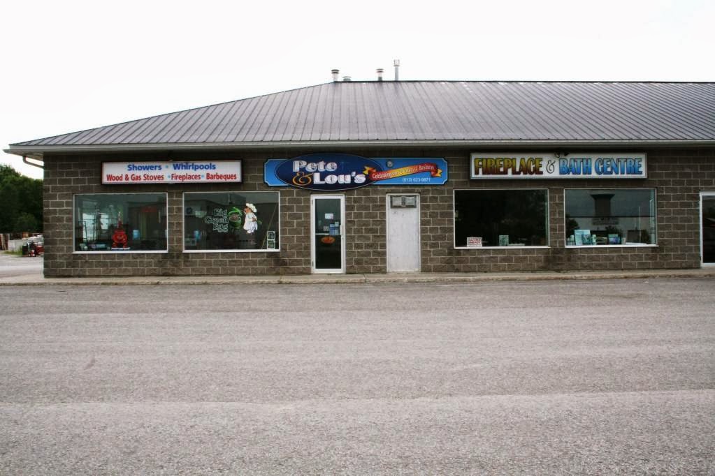 Pete & Lous | 264 Herrick Dr, Arnprior, ON K7S 3G7, Canada | Phone: (613) 623-9871