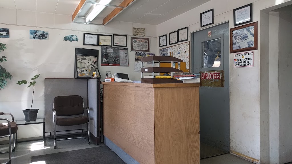 Tennyson Auto Repairs | 500 Ardersier Rd, Victoria, BC V8Z 1C7, Canada | Phone: (250) 475-0010