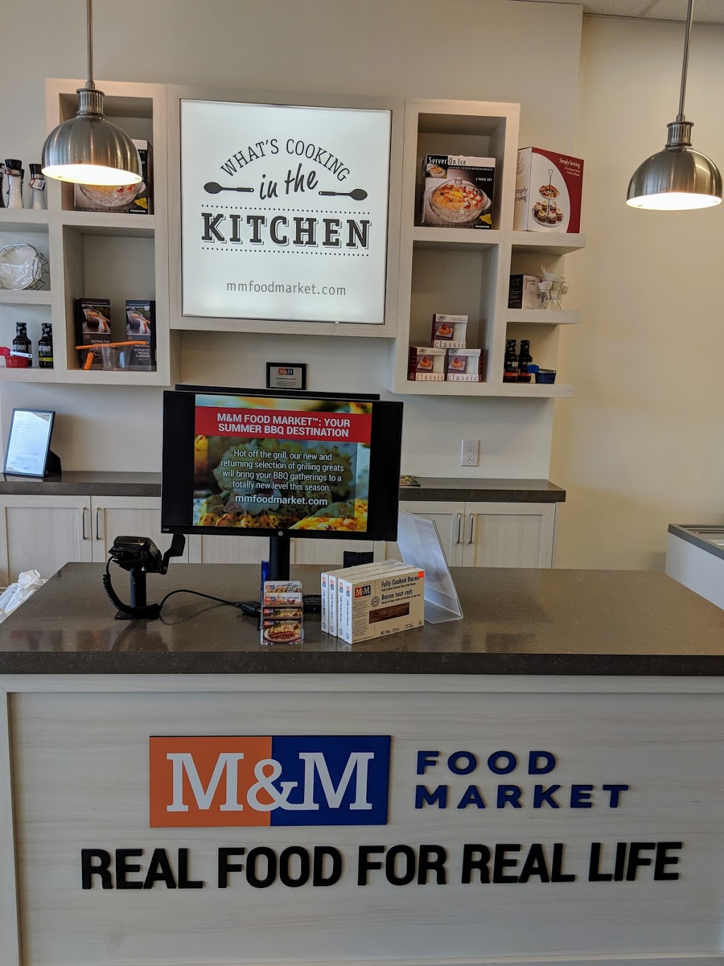 M&M Food Market | 3143 Portage Ave, Winnipeg, MB R3K 0W4, Canada | Phone: (204) 831-0192