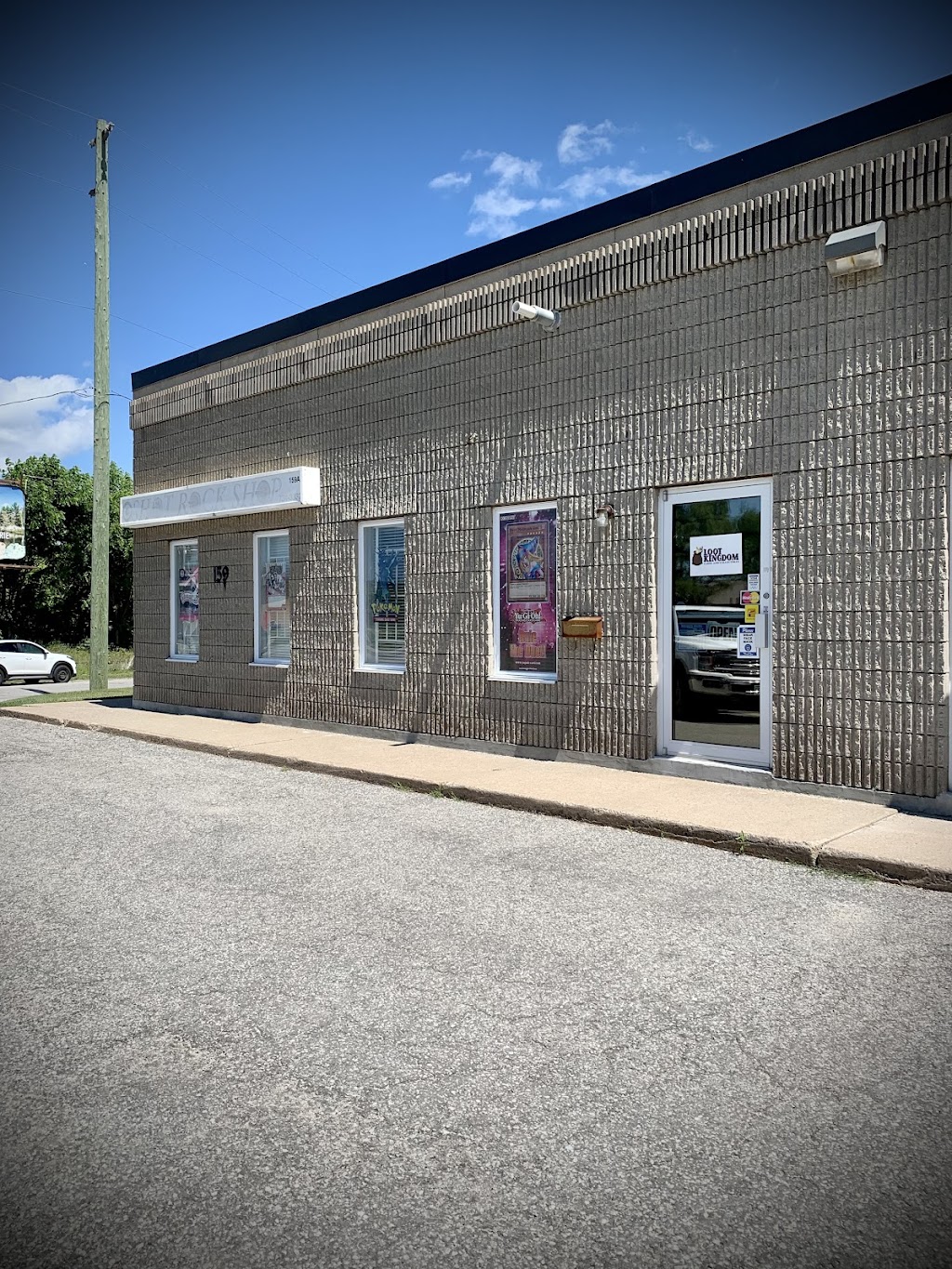 Loot Kingdom | 159A Anne St S, Barrie, ON L4N 2E4, Canada | Phone: (705) 730-0088