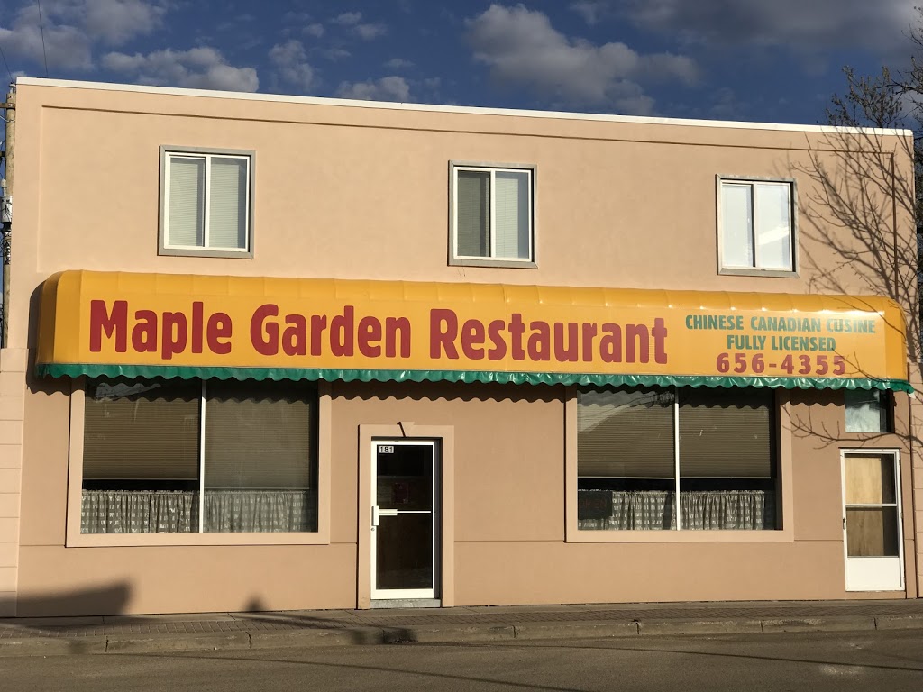 Maple Garden Restaurant | restaurant | 181 White Earth St, Smoky Lake, AB T0A 3C0, Canada | 7806564355 OR +1 780-656-4355