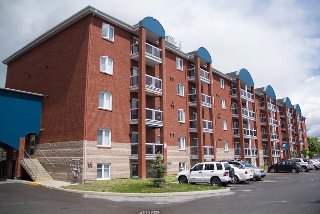 Manoir Louis Jolliet | 360 Pl. F. H. Jones #9B1, Joliette, QC J6E 9B3, Canada | Phone: (450) 753-5900