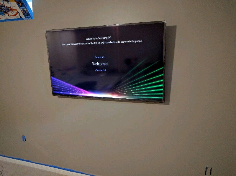 TV Mounting Installation GTA | 15 Castlehill Rd, Brampton, ON L6Y 2N3, Canada | Phone: (647) 230-3562
