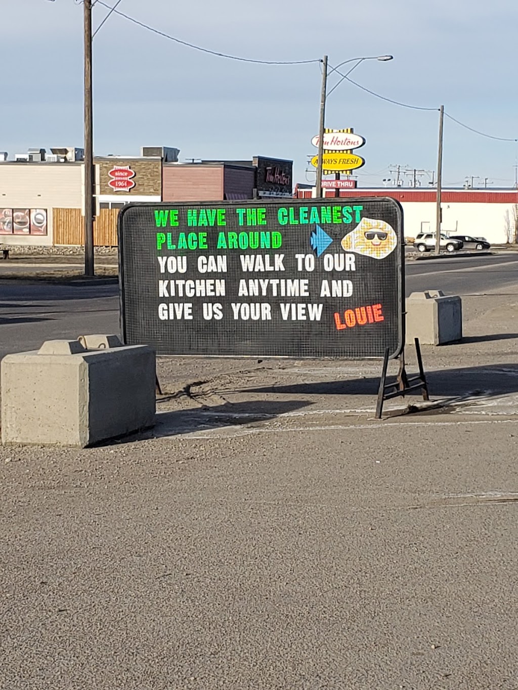 The Right Spot & Grill | 240 Railway Ave W, Rosetown, SK S0L 2V0, Canada | Phone: (306) 882-8888