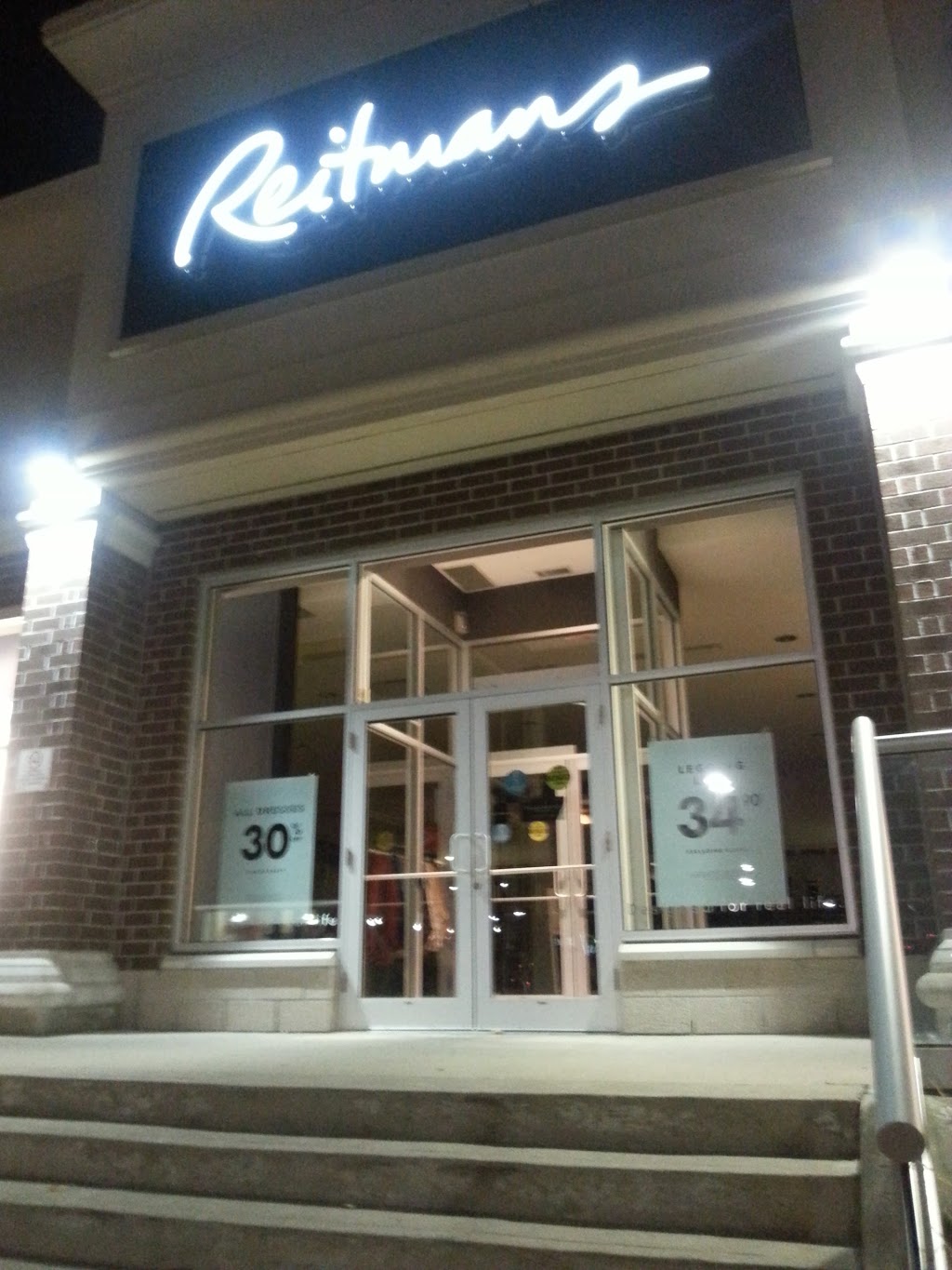 Reitmans | 300 King George Rd, Brantford, ON N3R 5L8, Canada | Phone: (519) 758-5112