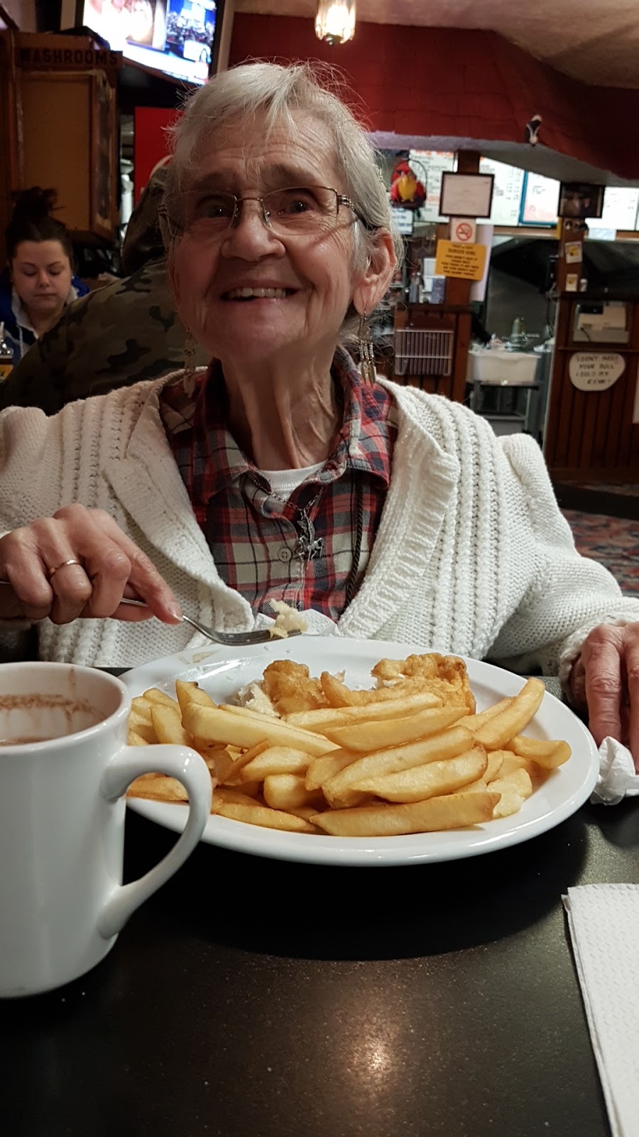 Jonathens Fish & Chips | 138 High St, Georgina, ON L0E, Canada | Phone: (905) 722-9980