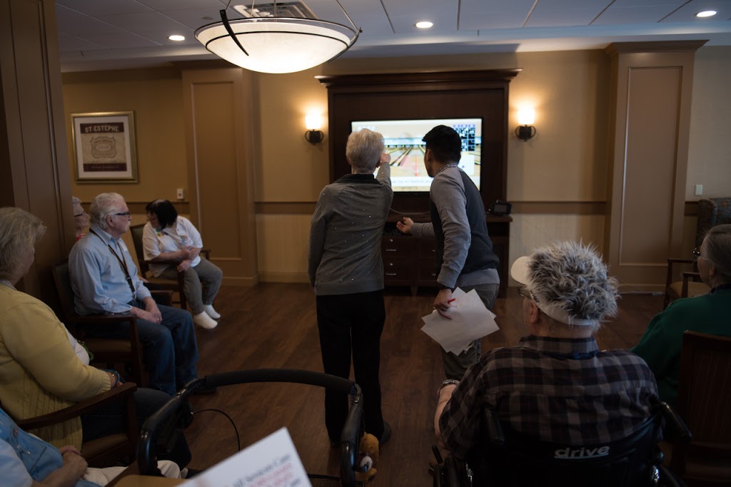 Sage Hill Retirement Residence | 6 Sage Hill Gardens NW, Calgary, AB T3R 1J1, Canada | Phone: (403) 455-2273