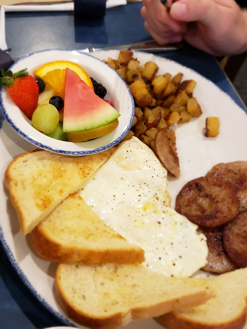 De Dutch Pannekoek House | Dilworth Centre, 2385 BC-97, Kelowna, BC V1X 4H9, Canada | Phone: (250) 868-5090