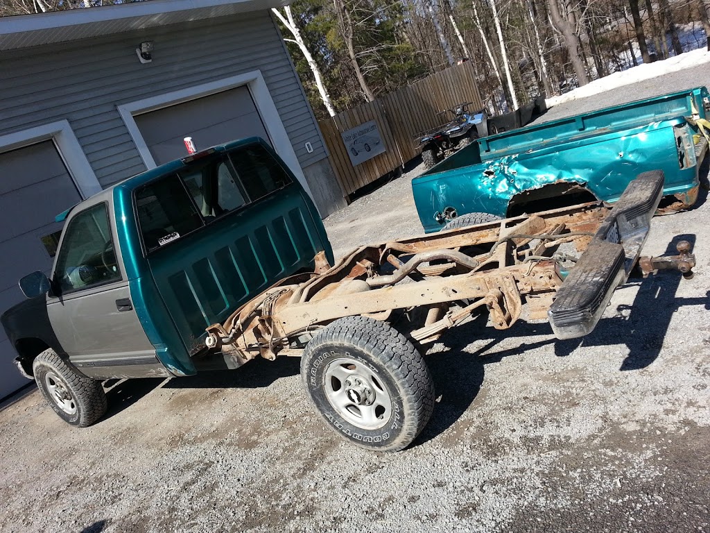 White Lake Automotive Centre | 509 Burnstown Rd, Burnstown, ON K0J 1G0, Canada | Phone: (613) 623-5273