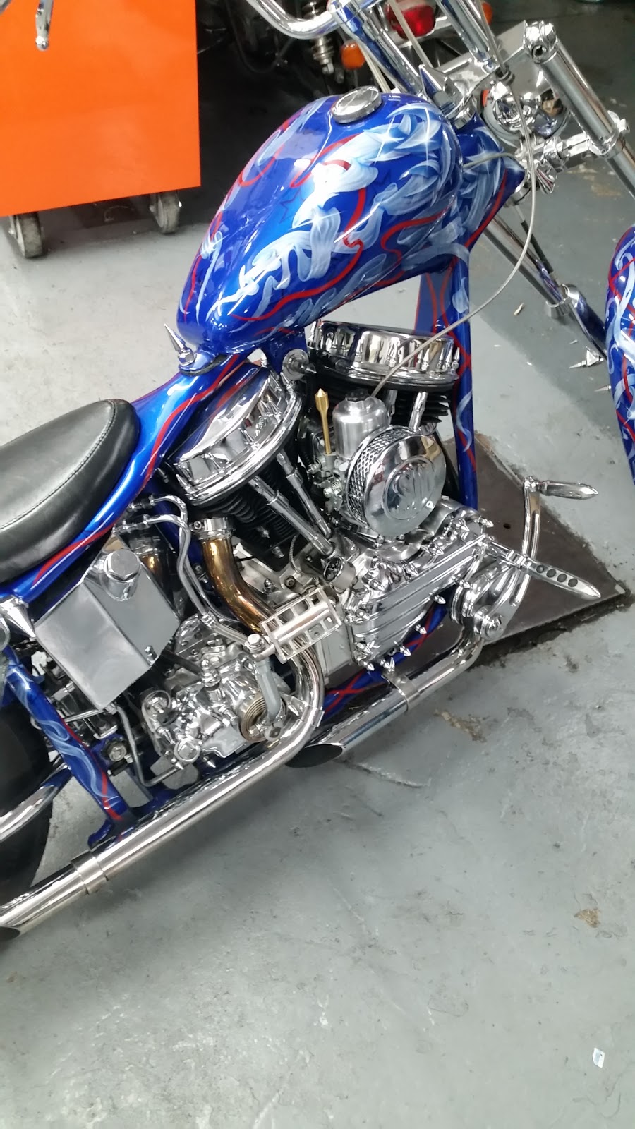 CMR Custom Motorcycle Parts | 3920 Rue Sainte-Catherine E, Montréal, QC H1W 2G6, Canada | Phone: (514) 527-1570