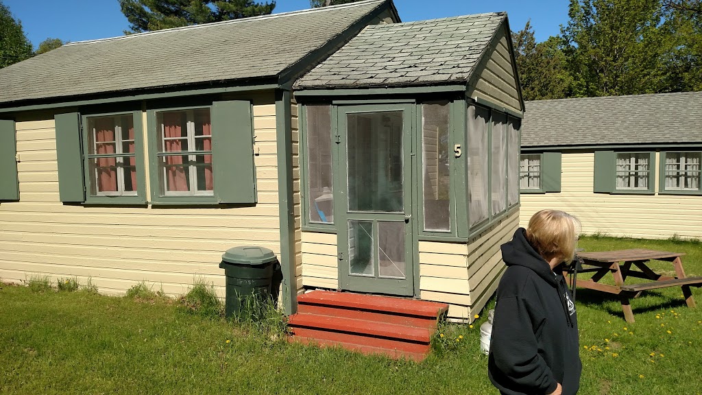 Fair Wind Lodge | 38201 NY-12E, Clayton, NY 13624, USA | Phone: (315) 686-5251