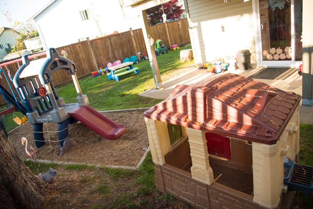 Head Starts Daycare Centre | 9850 150 St, Surrey, BC V3R 8H2, Canada | Phone: (604) 446-3660
