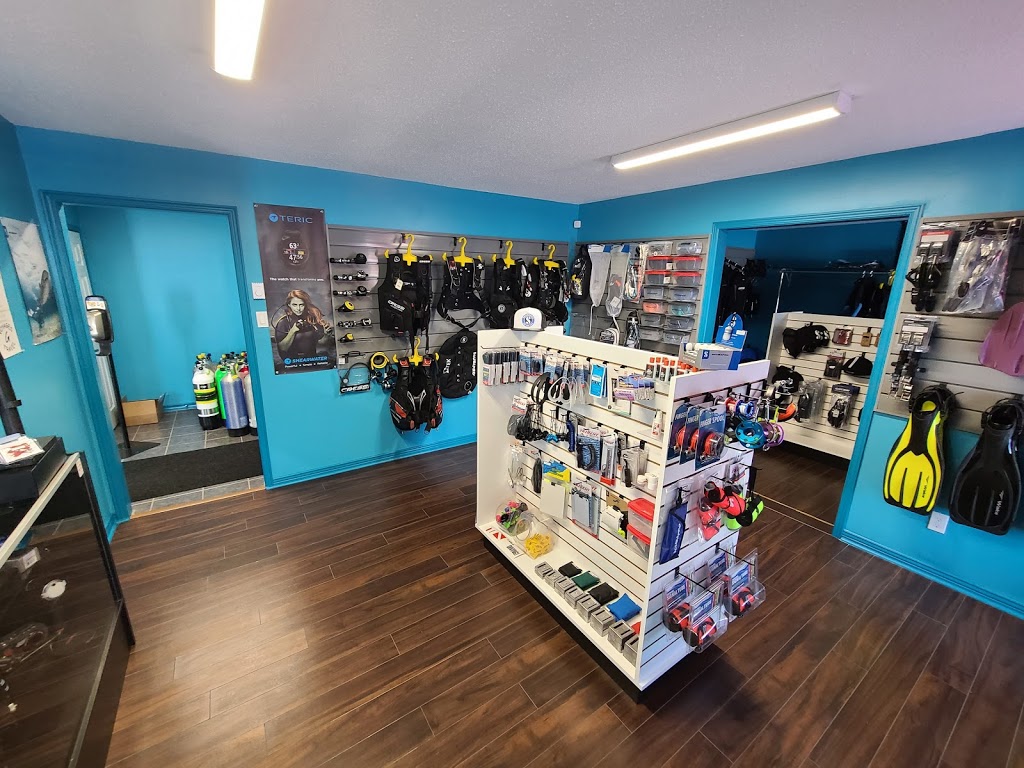 Scuba Finatics | 6954 McKeown Dr #1, Greely, ON K4P 1A2, Canada | Phone: (613) 808-7604