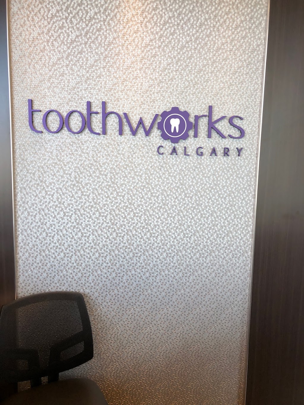 Toothworks Calgary | 8650 112 Ave NW #7123, Calgary, AB T3R 0R5, Canada | Phone: (587) 317-5568