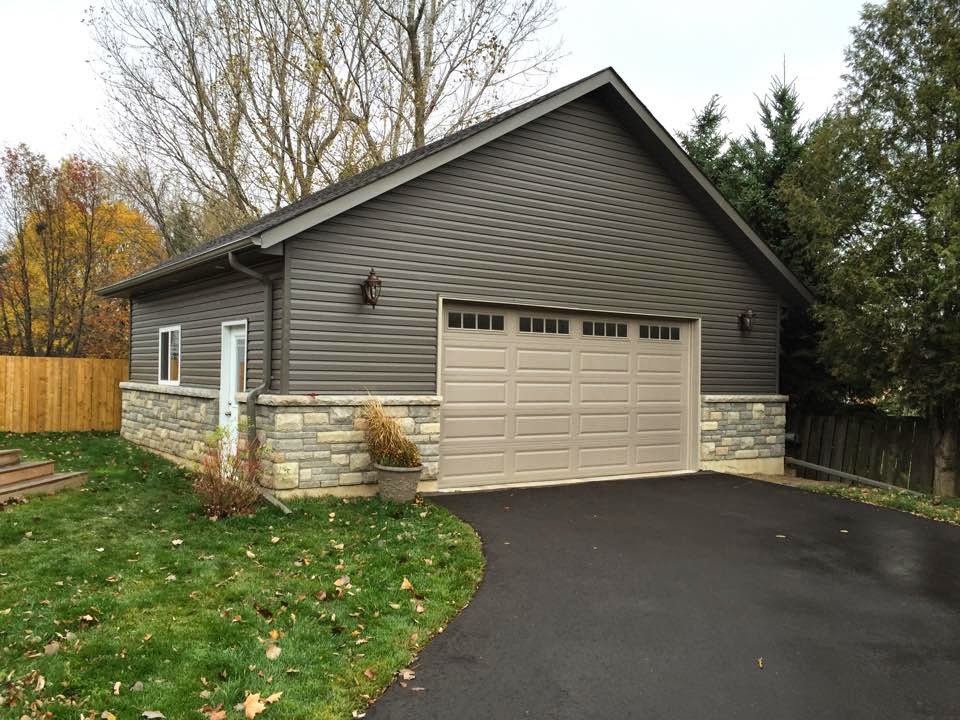Orangeville Eavestrough | 20 Chisholm St, Orangeville, ON L9W 1R4, Canada | Phone: (519) 941-1989