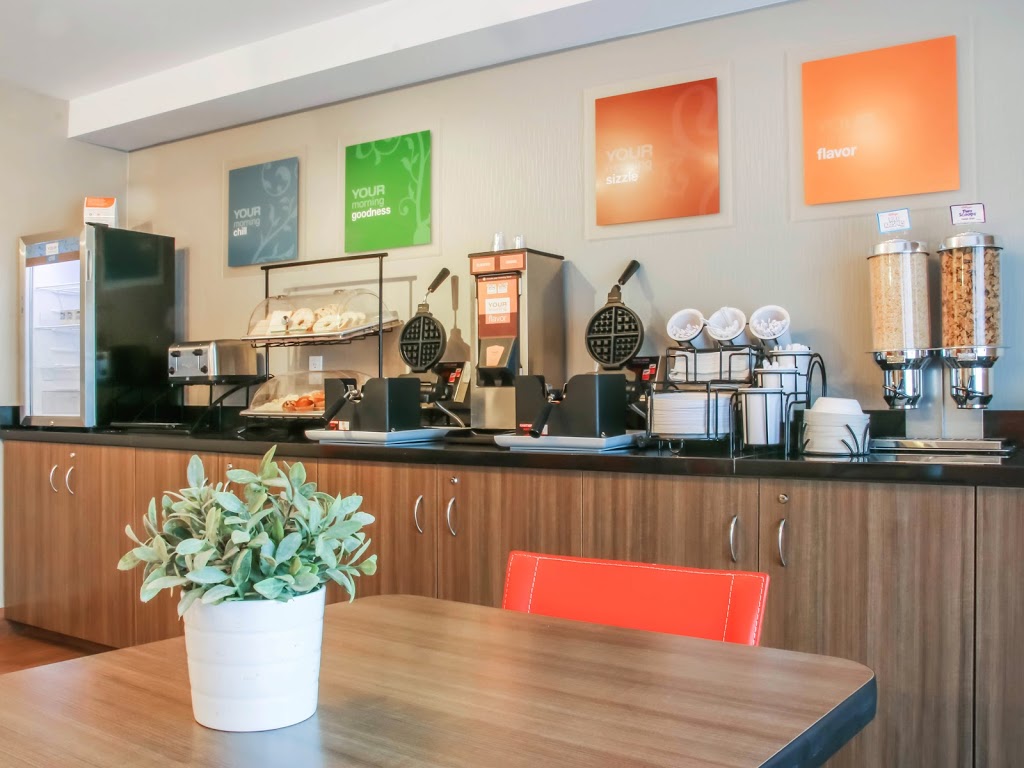 Comfort Inn South | 3109 Pembina Hwy, Winnipeg, MB R3T 4R6, Canada | Phone: (204) 269-7390