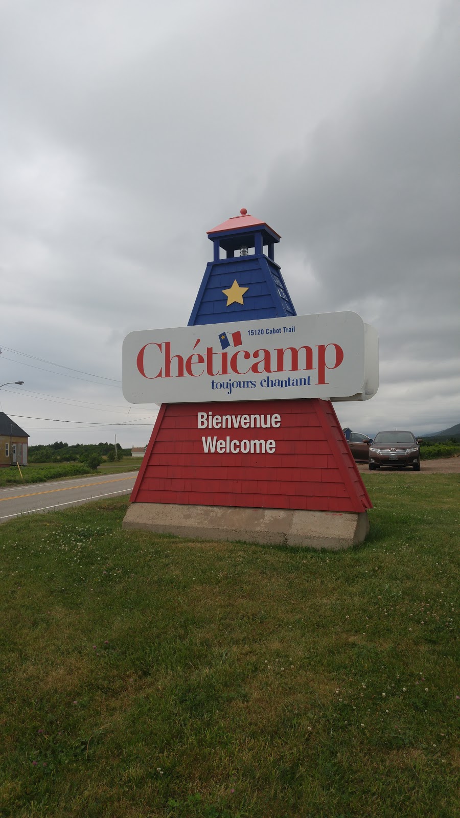 The Travel Agent Next Door | 15458 Cabot Trail, Chéticamp, NS B0E 1H0, Canada | Phone: (902) 224-7411