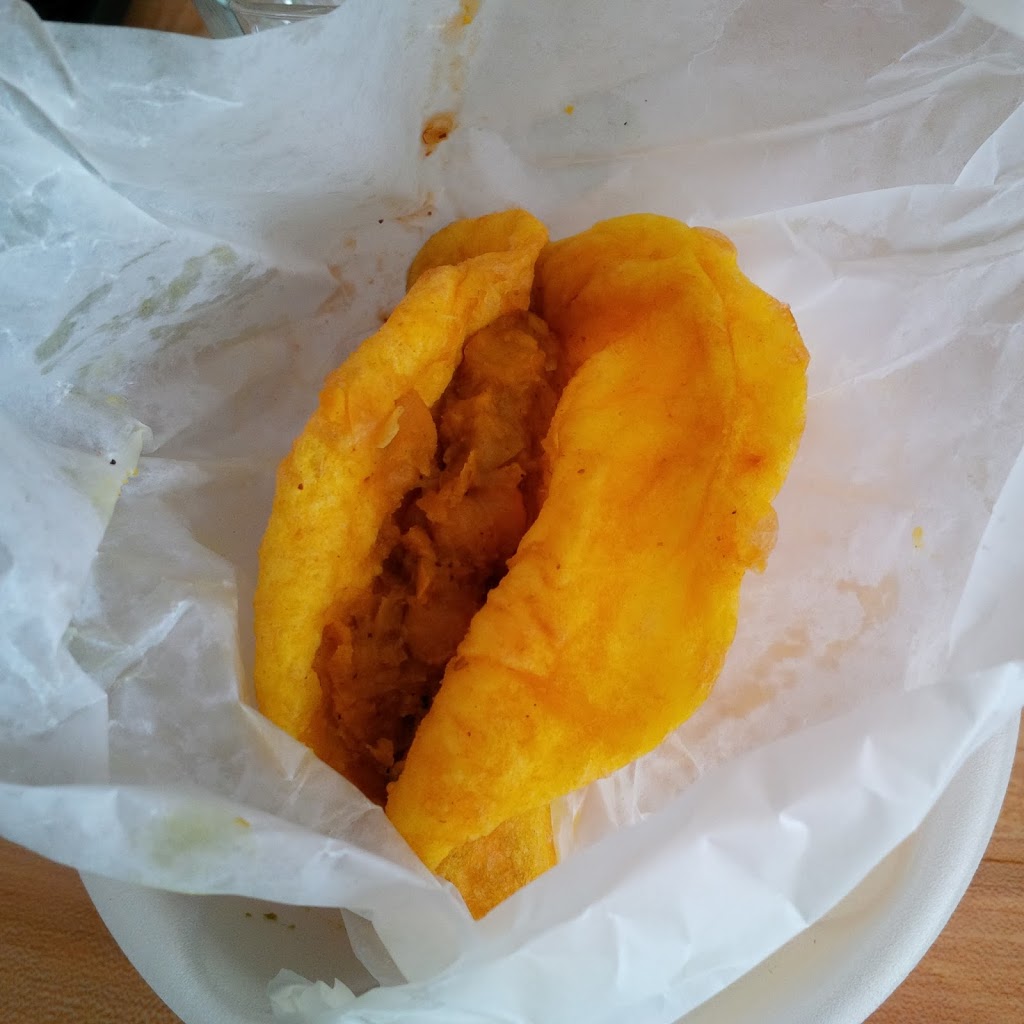Monas Roti | 4810 Sheppard Ave E, Scarborough, ON M1S 4N6, Canada | Phone: (416) 412-1200