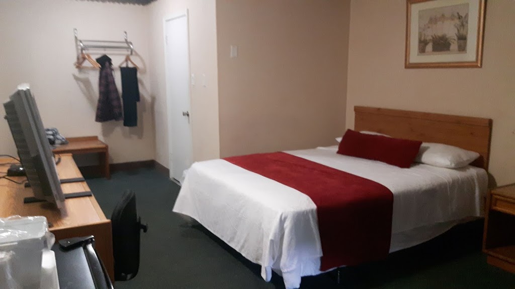 Knights Inn Kitchner | 1455 Weber St E, Kitchener, ON N2A 1A5, Canada | Phone: (519) 893-6641