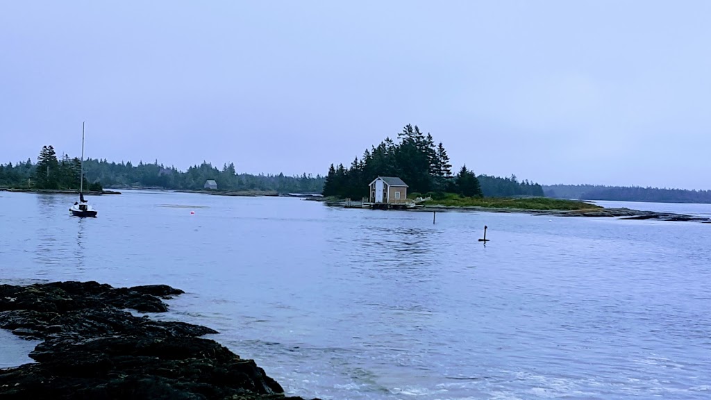 TNT Siding & Carpentry | Old Lunenburg Rd, Lunenburg, NS B0J 2C0, Canada | Phone: (902) 634-1935