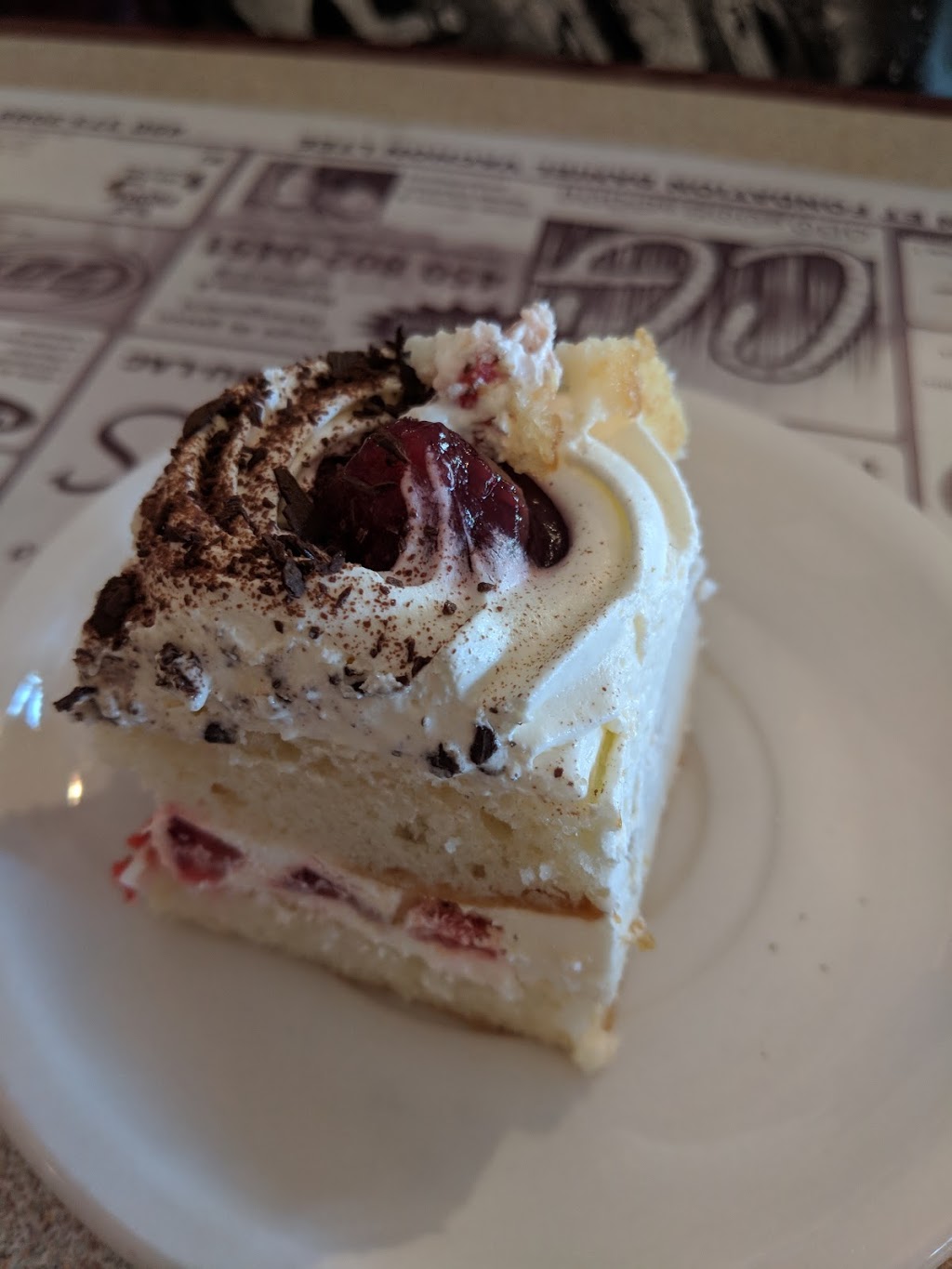 Brochetterie Naxos | 19 Rue Principale, Coteau-du-Lac, QC J0P 1B0, Canada | Phone: (450) 763-2000