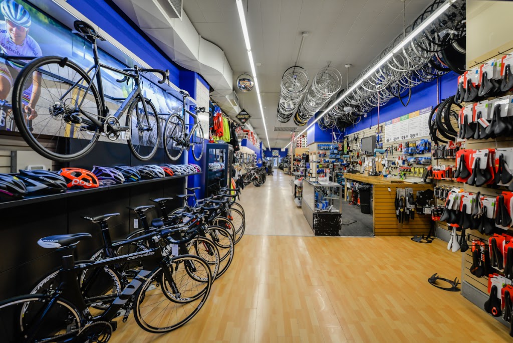 To Wheels | 134 Dundas St, London, ON N6A 1G1, Canada | Phone: (519) 434-4301
