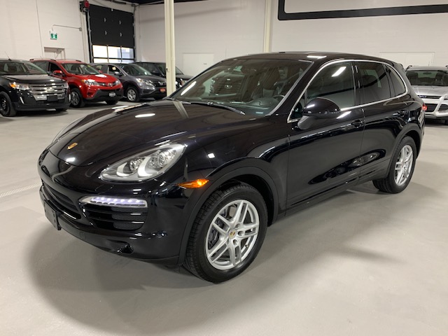 Shine Autos | 6811 Steeles Ave W, Etobicoke, ON M9V 4R9, Canada | Phone: (416) 744-0604
