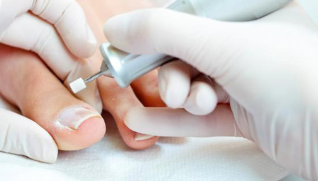 Kirkland Podiatry Clinic | 2816 Bd Saint-Charles, Kirkland, QC H9H 3B6, Canada | Phone: (514) 505-3977
