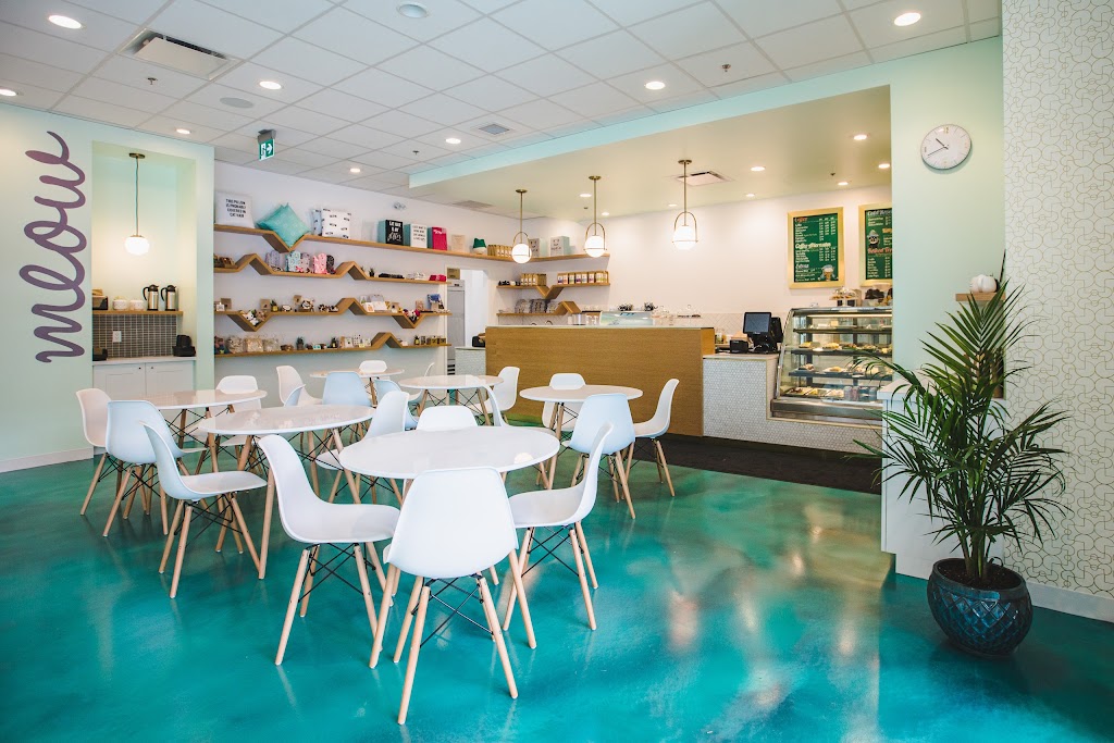 Regal Cat Cafe | 303 10 St NW, Calgary, AB T2N 1V8, Canada | Phone: (403) 455-2287