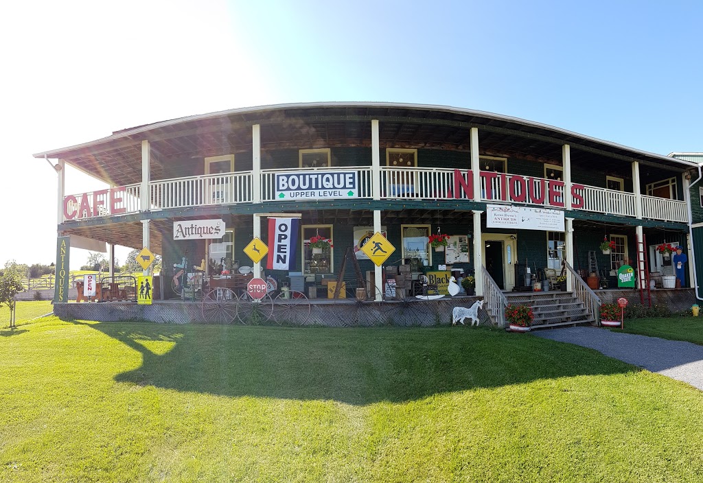 Karen Browns Antiques & Collectibles | 501 Dundas St, Deseronto, ON K0K 1X0, Canada | Phone: (613) 396-6888