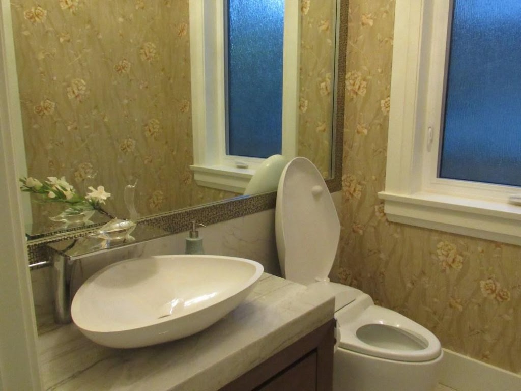 Blue Streak Homes | 535 E 56th Ave, Vancouver, BC V5X 1R6, Canada | Phone: (778) 926-6465