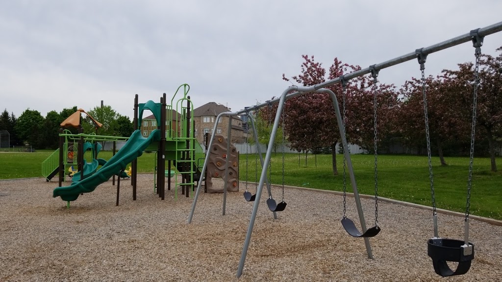 Forest Hill Park | 4995 Forest Hill Dr, Mississauga, ON L5M 5A7, Canada | Phone: (905) 615-4100